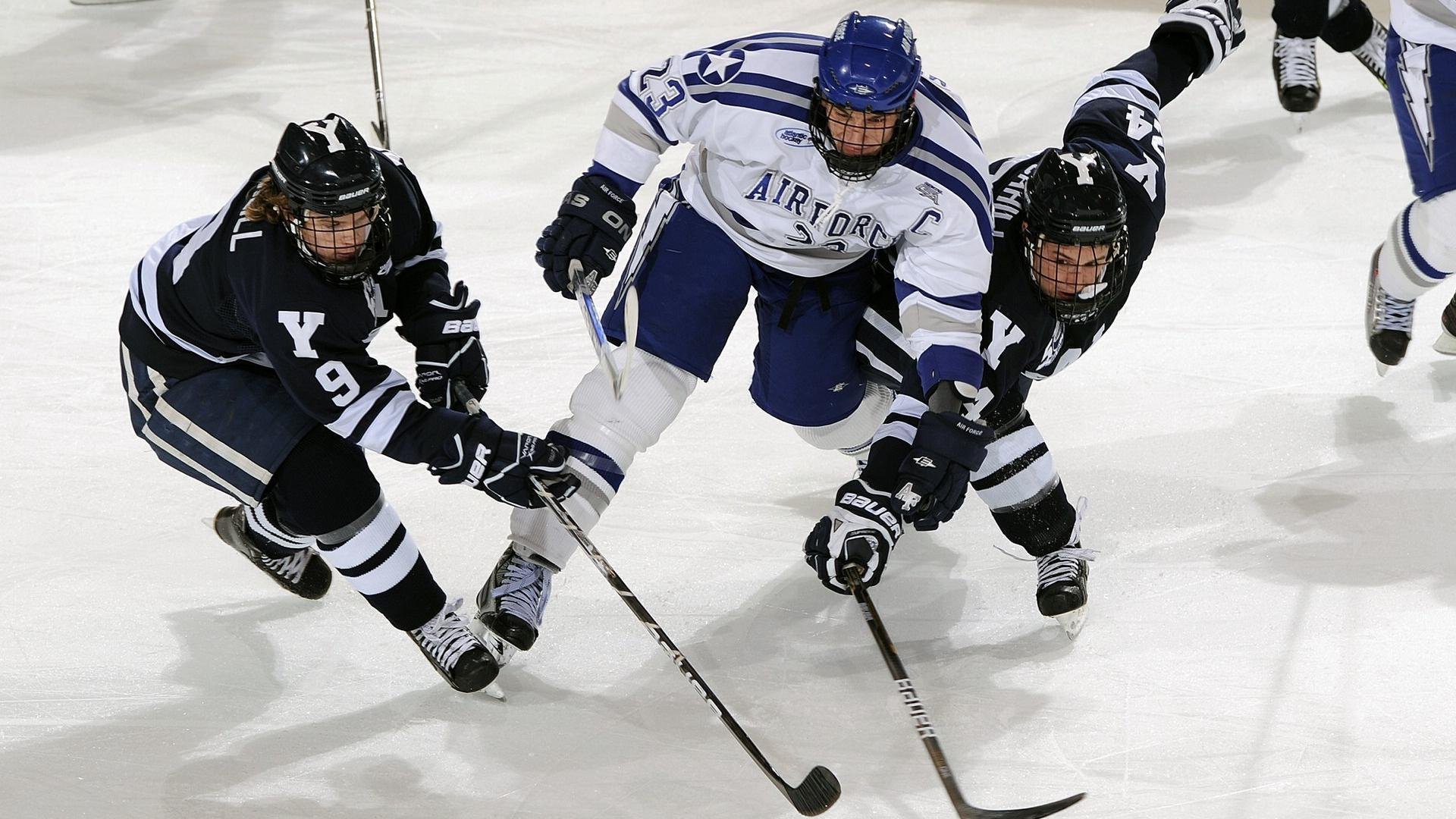 德甲球队体能监测辅助个性化恢复方案的设计，足球 体能测试